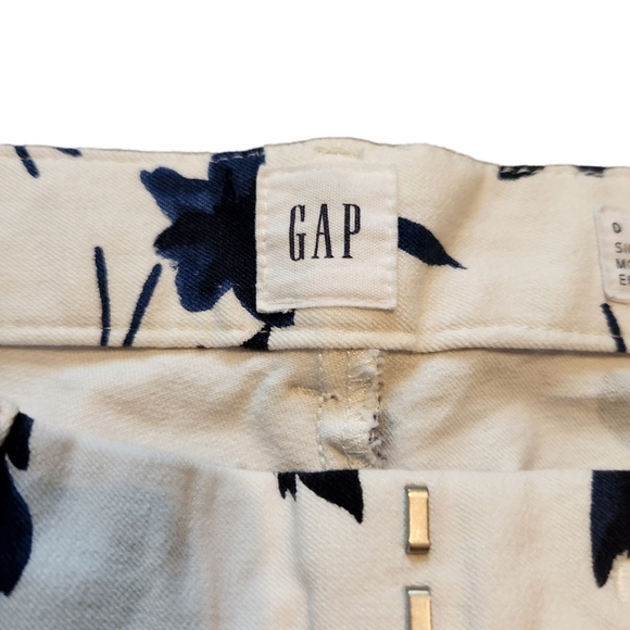 Gap signature Skinny  ankle white blue floral capri pants - Picture 5 of 10